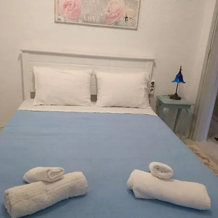בית נופש Mary's House *
